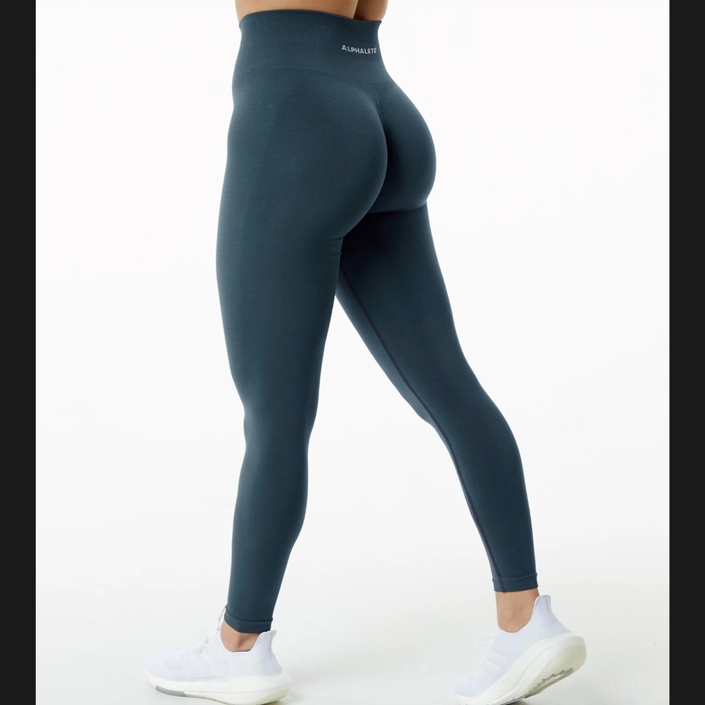 Alphalete amplify leggings